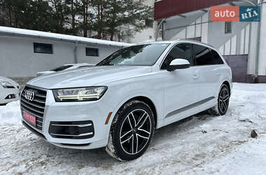Позашляховик / Кросовер Audi Q7 2018 в Рівному