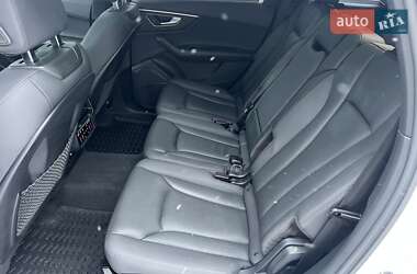 Позашляховик / Кросовер Audi Q7 2020 в Сумах