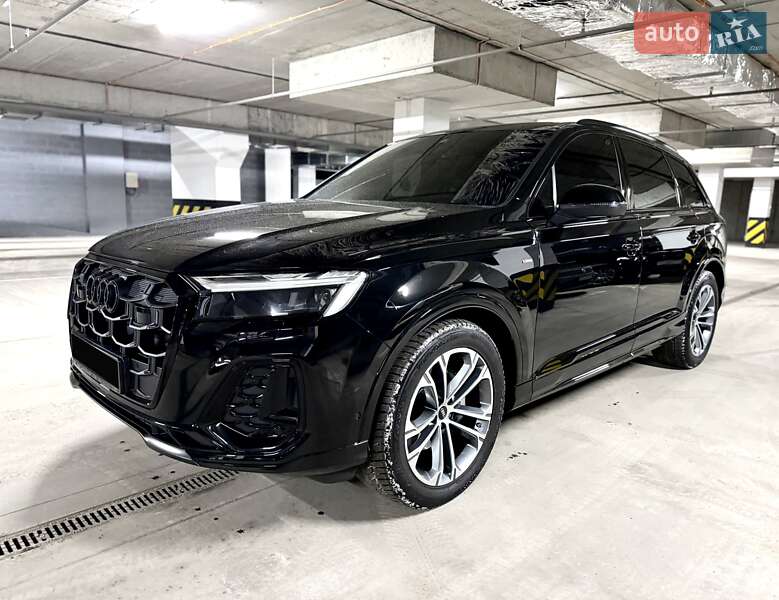 Позашляховик / Кросовер Audi Q7 2025 в Дніпрі