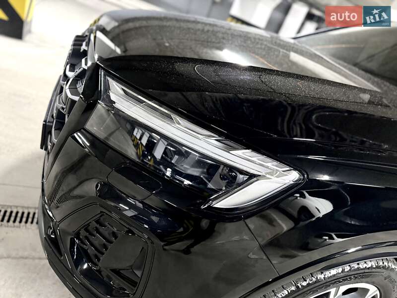 Позашляховик / Кросовер Audi Q7 2025 в Дніпрі