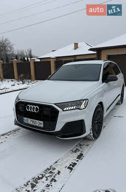 Внедорожник / Кроссовер Audi Q7 2023 в Кривом Роге