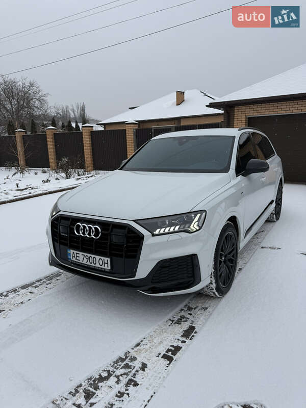 Audi Q7 2023
