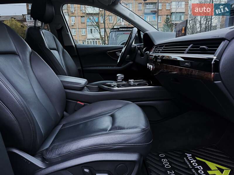 Позашляховик / Кросовер Audi Q7 2018 в Києві