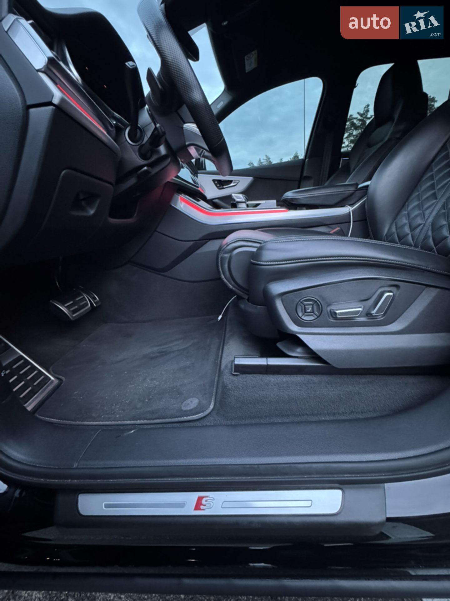 2020 Audi Q7 - мініатюра 16