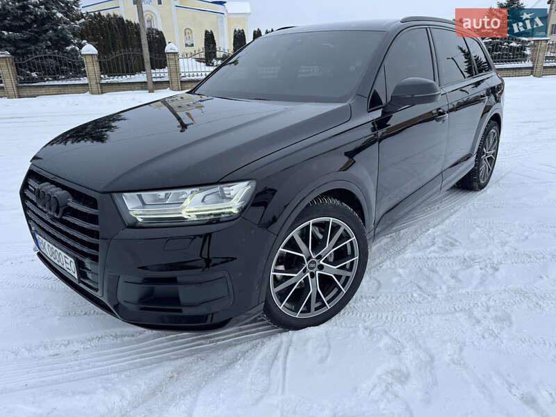 Позашляховик / Кросовер Audi Q7 2016 в Костопілі