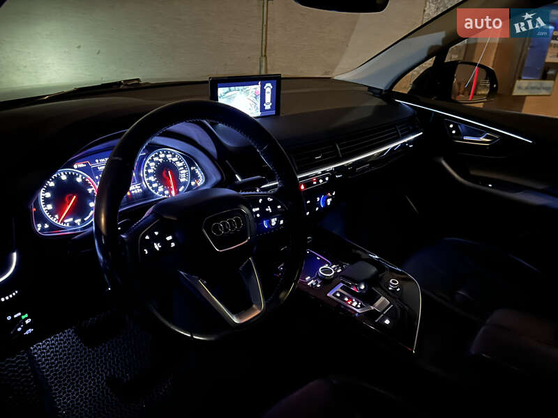 Позашляховик / Кросовер Audi Q7 2017 в Львові фото 10 Позашляховик / Кросовер Audi Q7 2017 в Львові