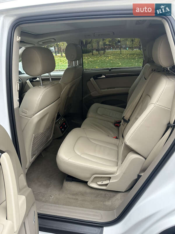 Позашляховик / Кросовер Audi Q7 2011 в Одесі фото 18 Позашляховик / Кросовер Audi Q7 2011 в Одесі