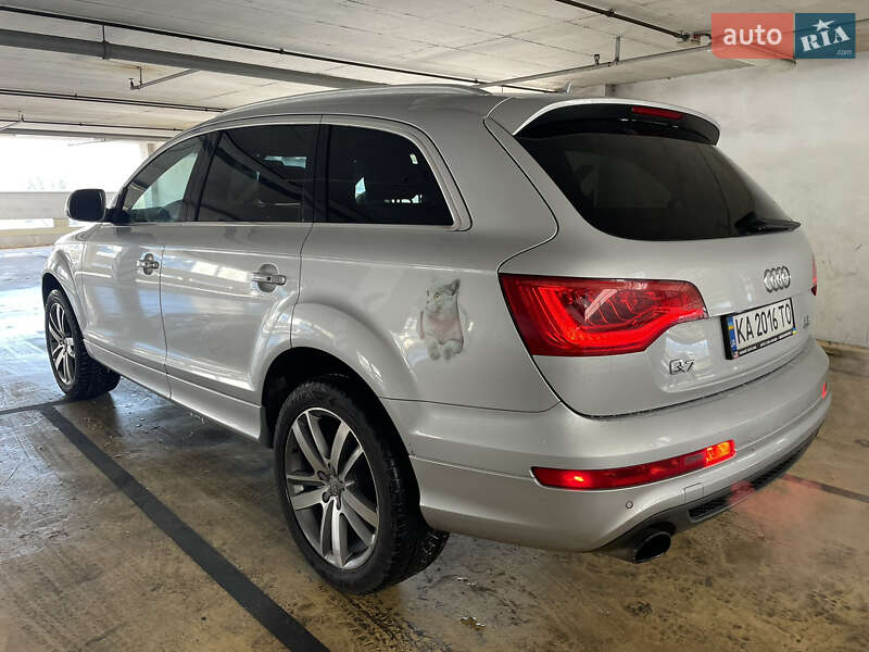 Позашляховик / Кросовер Audi Q7 2012 в Києві фото 7 Позашляховик / Кросовер Audi Q7 2012 в Києві
