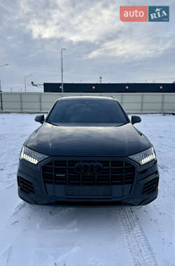 Позашляховик / Кросовер Audi Q7 2020 в Полтаві