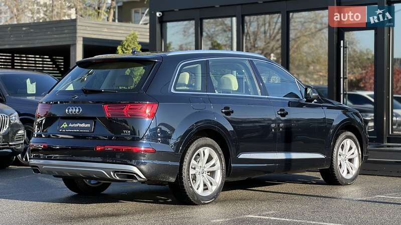 Позашляховик / Кросовер Audi Q7 2016 в Києві фото 7 Позашляховик / Кросовер Audi Q7 2016 в Києві