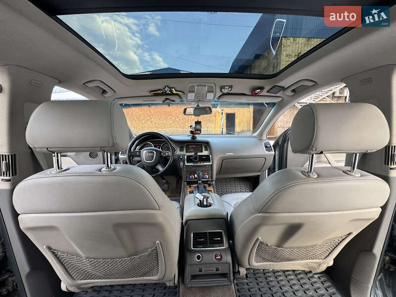 Внедорожник / Кроссовер Audi Q7 2007 в Славянске