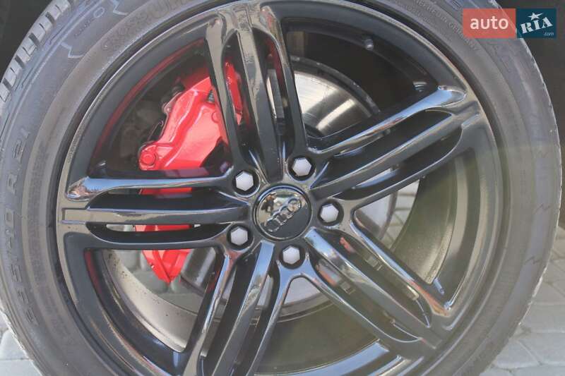 Позашляховик / Кросовер Audi Q7 2011 в Івано-Франківську