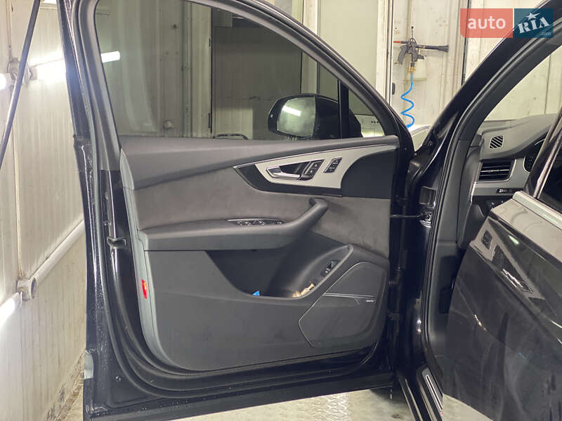 Внедорожник / Кроссовер Audi Q7 2015 в Киеве фото 31 Внедорожник / Кроссовер Audi Q7 2015 в Киеве