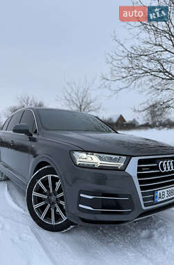 Внедорожник / Кроссовер Audi Q7 2016 в Баре