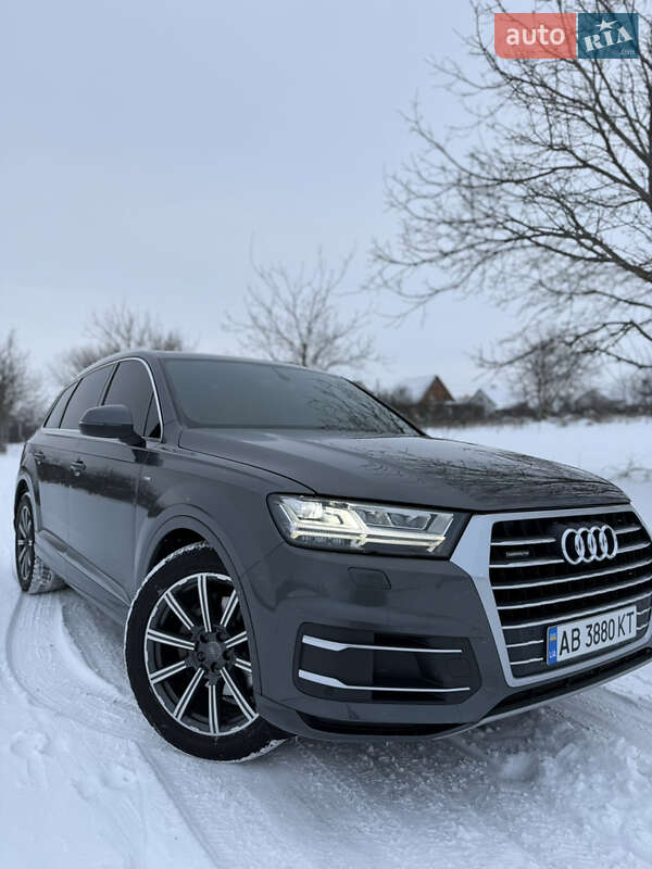Audi Q7 2016