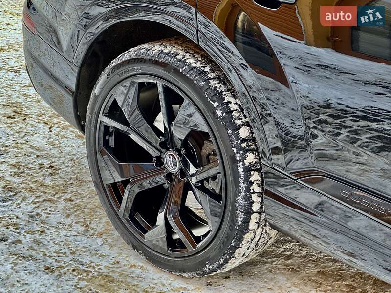 Внедорожник / Кроссовер Audi Q7 2018 в Одессе фото 90 Внедорожник / Кроссовер Audi Q7 2018 в Одессе