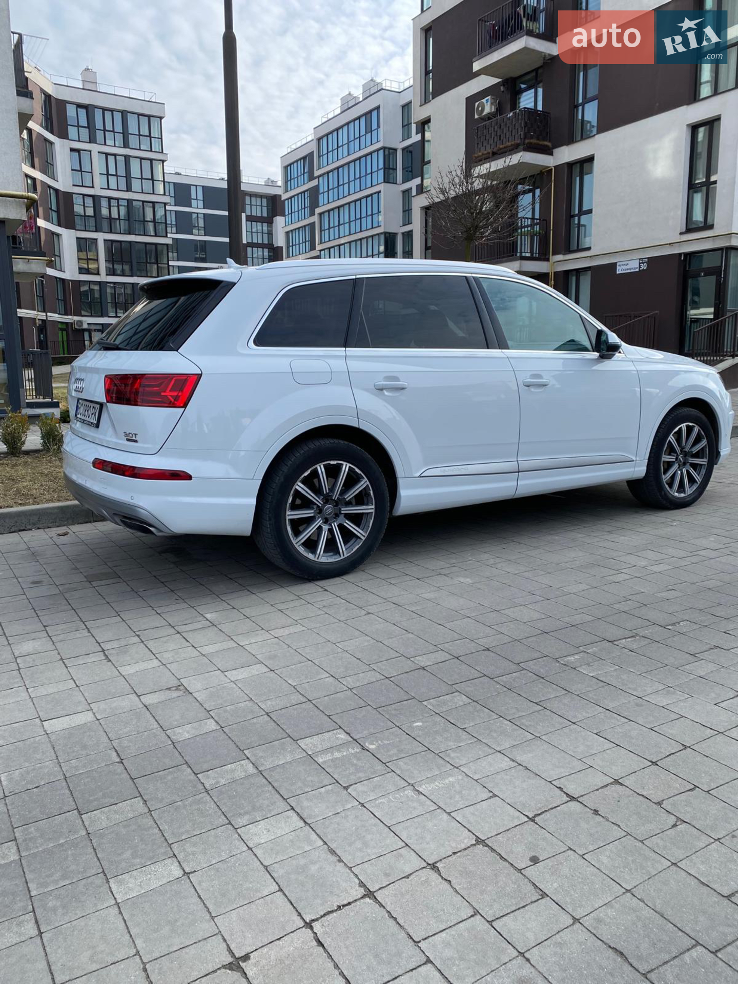 2016 Audi Q7 - мініатюра 8