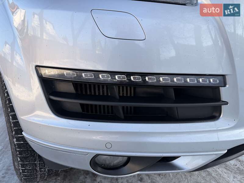 Внедорожник / Кроссовер Audi Q7 2014 в Киеве