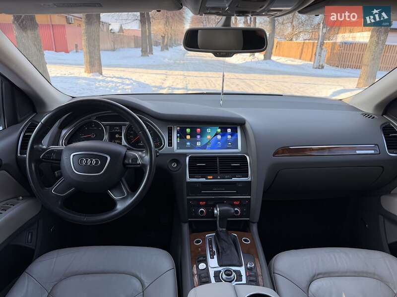 Внедорожник / Кроссовер Audi Q7 2014 в Киеве