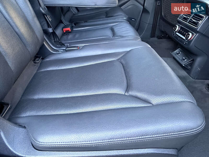 Внедорожник / Кроссовер Audi Q7 2015 в Ровно