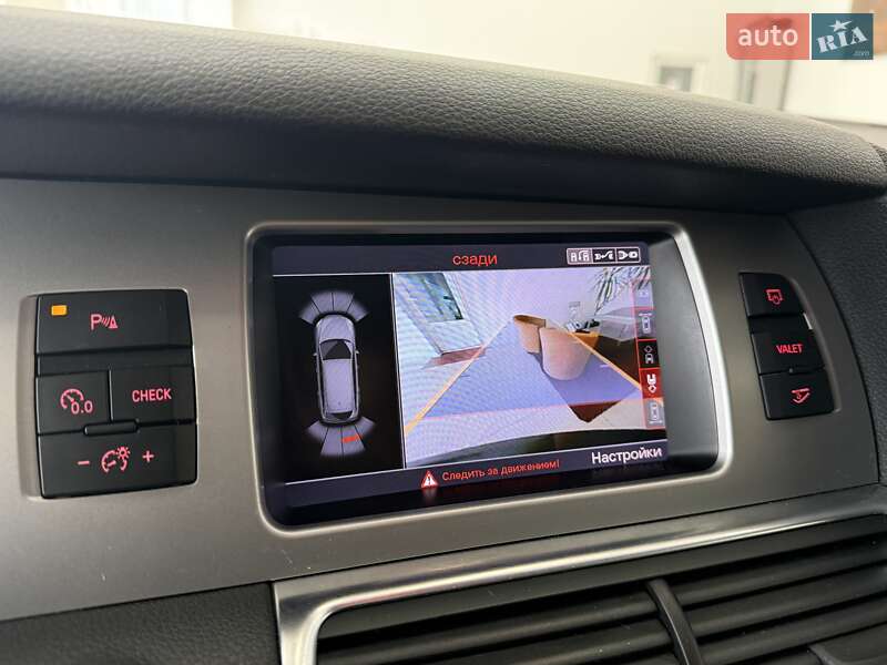 Внедорожник / Кроссовер Audi Q7 2013 в Черновцах