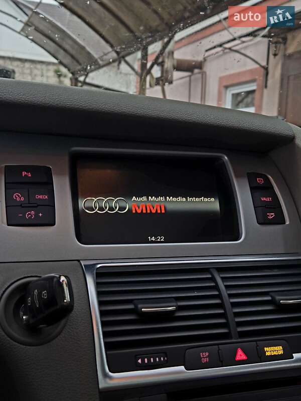 Внедорожник / Кроссовер Audi Q7 2010 в Запорожье