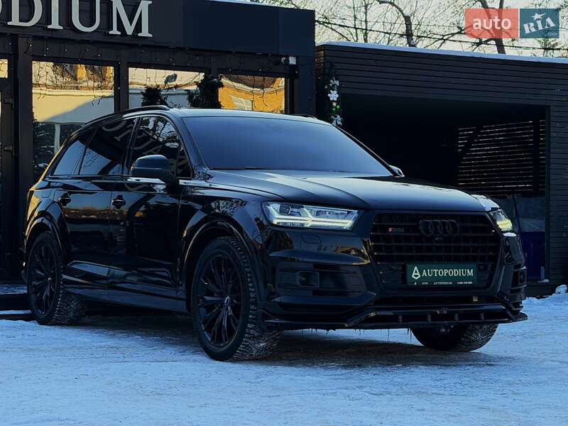 Внедорожник / Кроссовер Audi Q7 2018 в Киеве