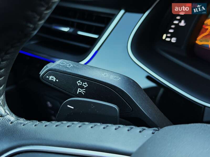 Внедорожник / Кроссовер Audi Q7 2018 в Киеве