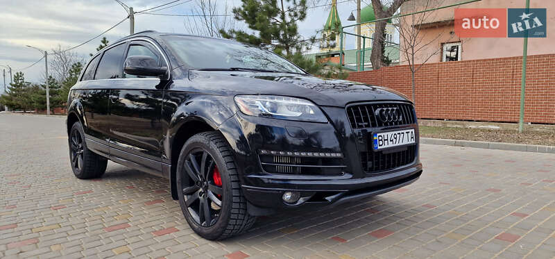 Внедорожник / Кроссовер Audi Q7 2010 в Измаиле
