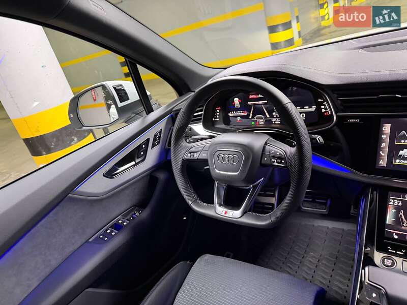 Позашляховик / Кросовер Audi Q7 2025 в Києві