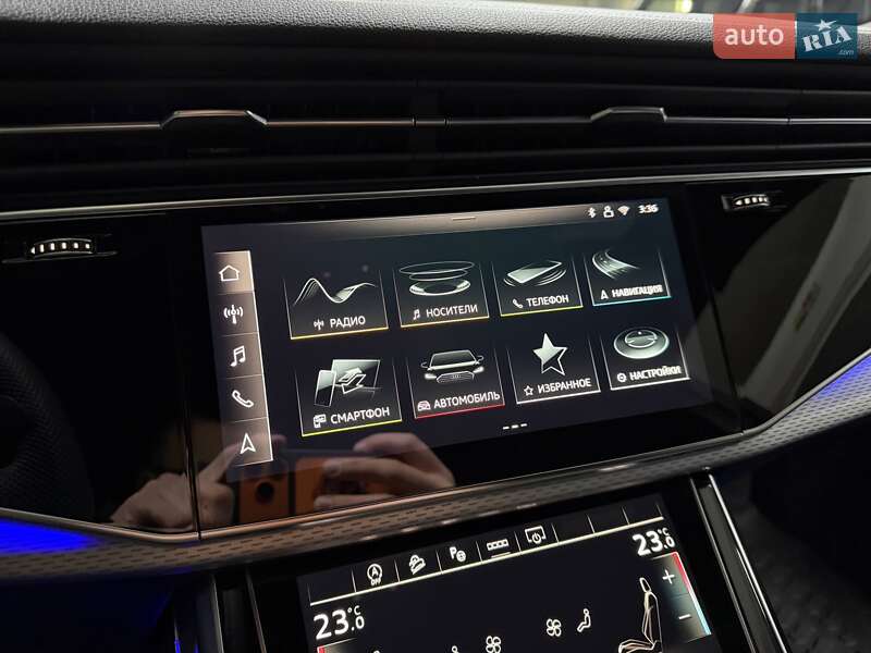 Позашляховик / Кросовер Audi Q7 2025 в Києві