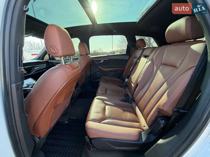 Внедорожник / Кроссовер Audi Q7 2020 в Запорожье