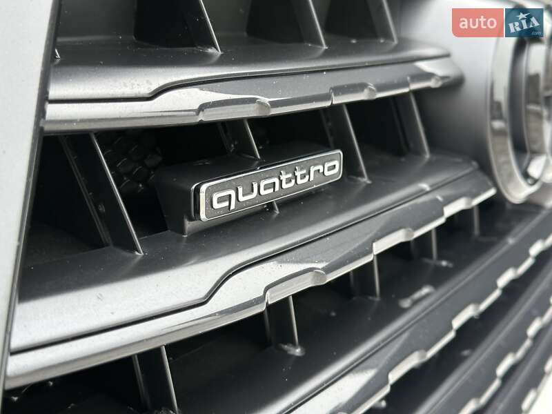 Внедорожник / Кроссовер Audi Q7 2017 в Киеве