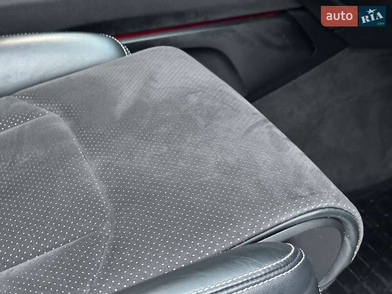 Внедорожник / Кроссовер Audi Q7 2017 в Киеве