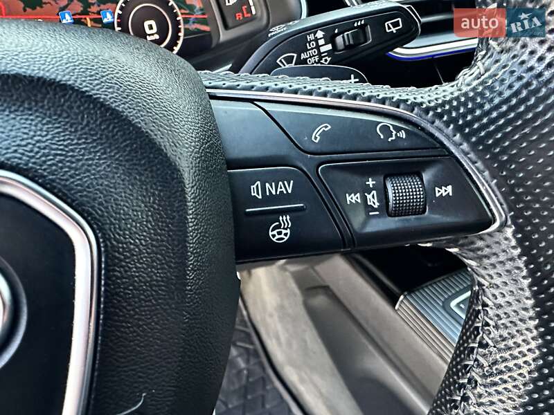 Внедорожник / Кроссовер Audi Q7 2017 в Киеве