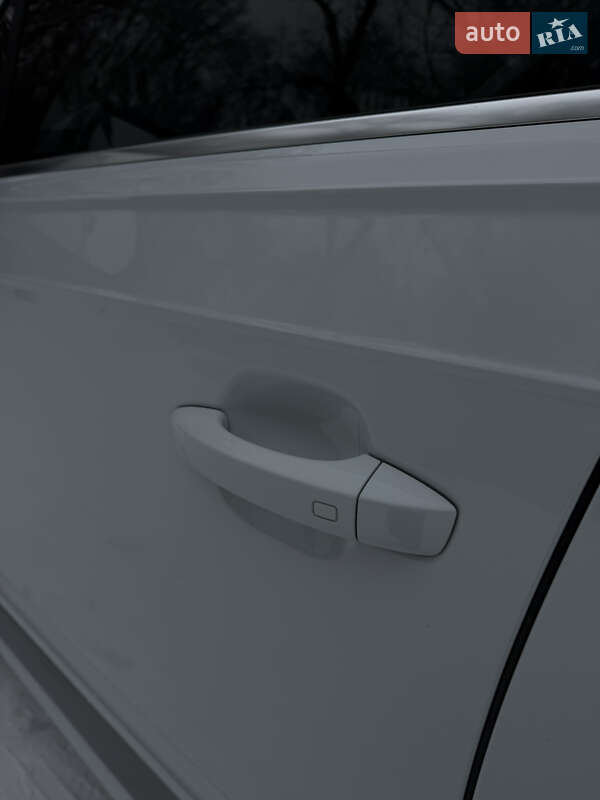 Внедорожник / Кроссовер Audi Q7 2016 в Виннице