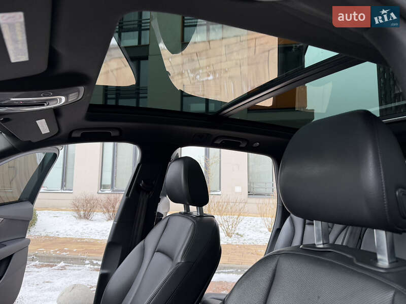 Внедорожник / Кроссовер Audi Q7 2016 в Киеве