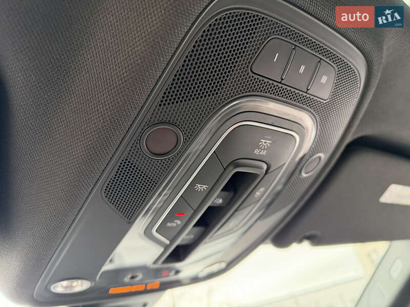 Внедорожник / Кроссовер Audi Q7 2016 в Киеве