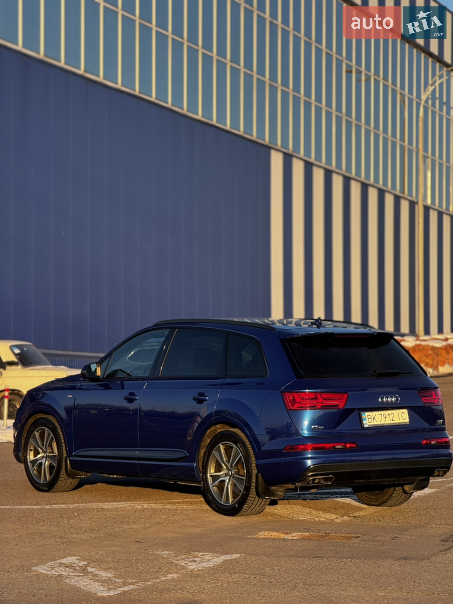 2017 Audi Q7 - мініатюра 2