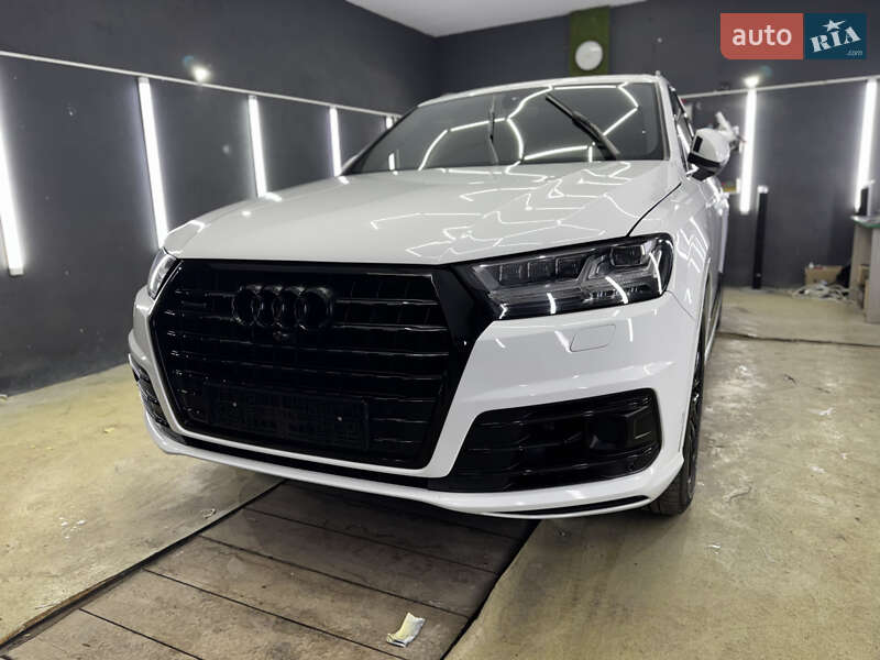 Внедорожник / Кроссовер Audi Q7 2019 в Львове