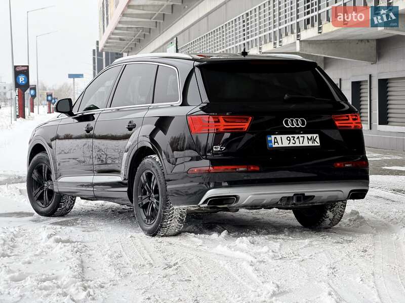 Позашляховик / Кросовер Audi Q7 2018 в Києві фото 7 Позашляховик / Кросовер Audi Q7 2018 в Києві