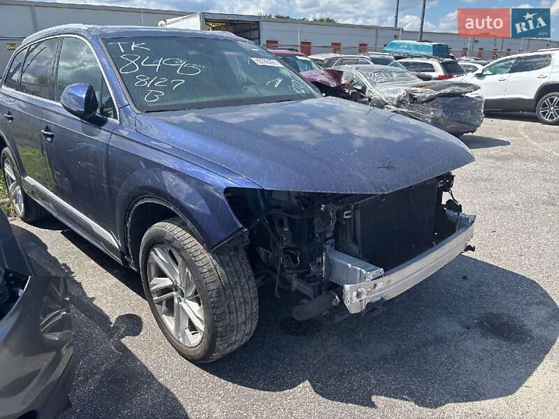 Позашляховик / Кросовер Audi Q7 2021 в Києві фото 23 Позашляховик / Кросовер Audi Q7 2021 в Києві