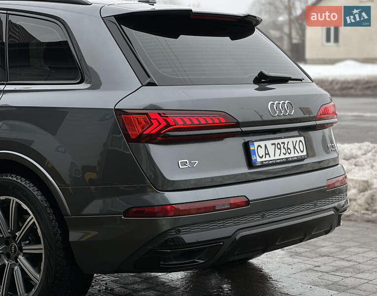 Внедорожник / Кроссовер Audi Q7 2021 в Ивано-Франковске