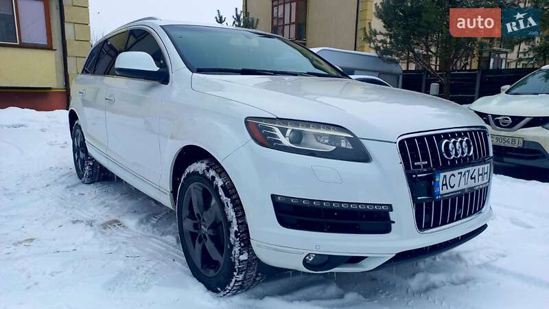 Позашляховик / Кросовер Audi Q7 2014 в Рівному