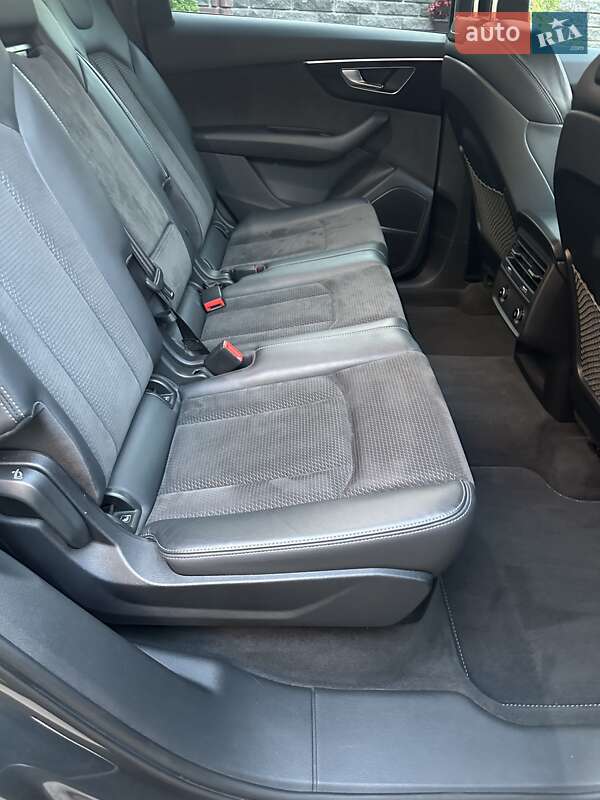 Позашляховик / Кросовер Audi Q7 2021 в Ужгороді фото 19 Позашляховик / Кросовер Audi Q7 2021 в Ужгороді