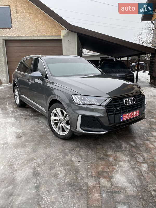 Внедорожник / Кроссовер Audi Q7 2021 в Владимире