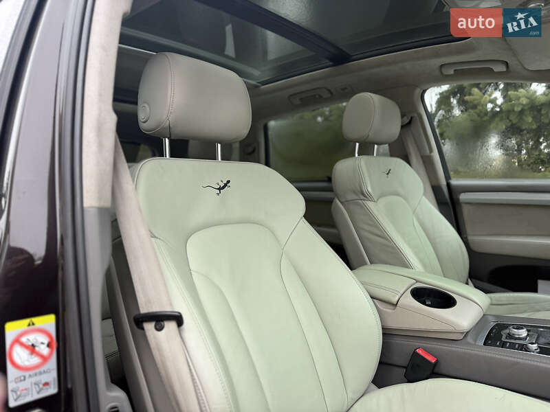 Внедорожник / Кроссовер Audi Q7 2009 в Тернополе