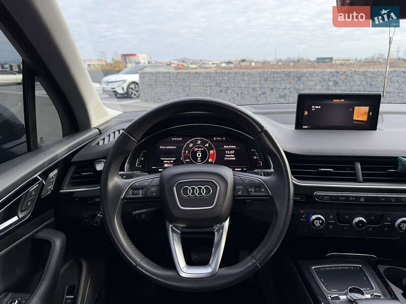 Внедорожник / Кроссовер Audi Q7 2019 в Мукачево