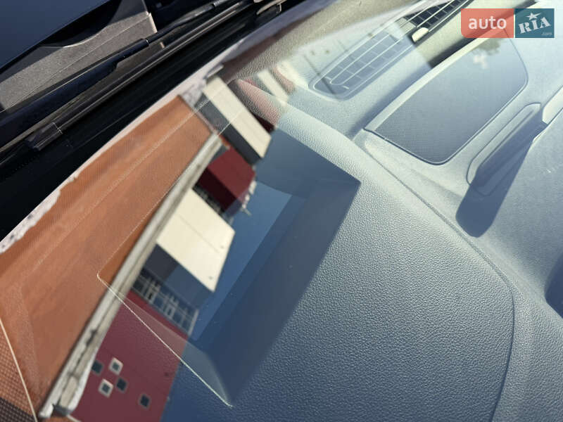 Позашляховик / Кросовер Audi Q7 2017 в Києві фото 15 Позашляховик / Кросовер Audi Q7 2017 в Києві