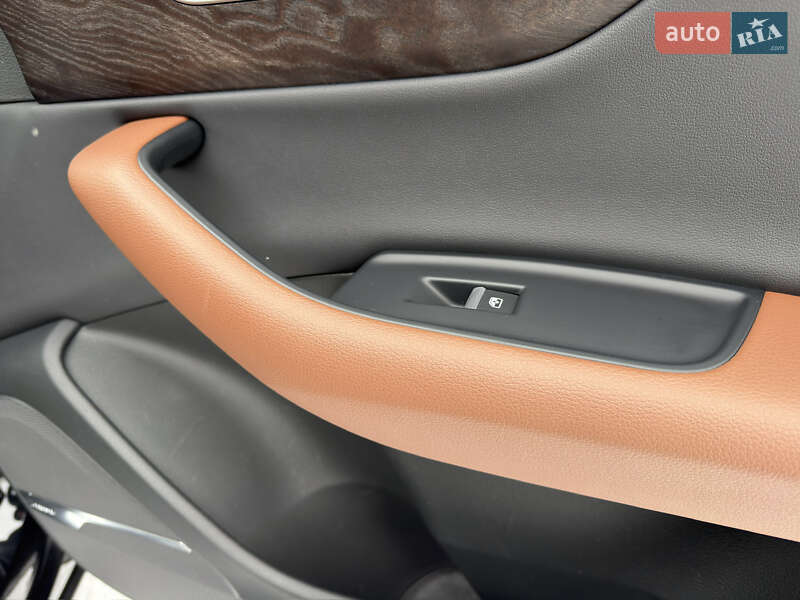 Позашляховик / Кросовер Audi Q7 2020 в Івано-Франківську